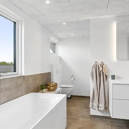 Vakantiehuis Nora - 100m From The Sea By Interhome